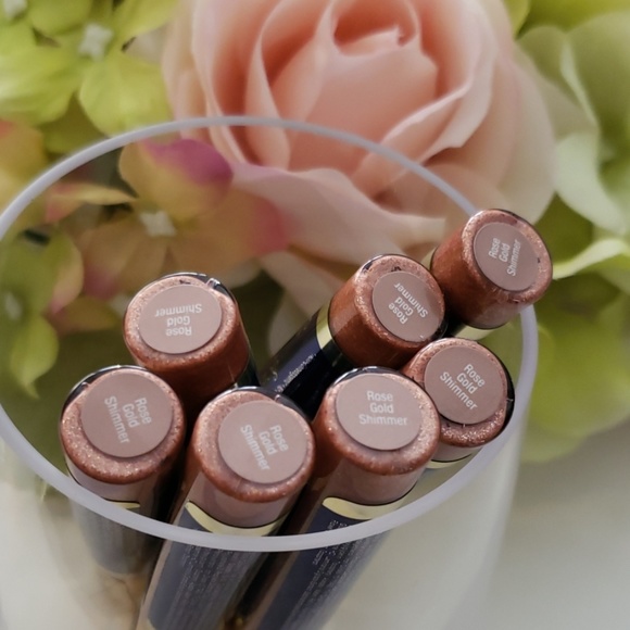 SeneGence Other - Rose gold shimmer shadowsense